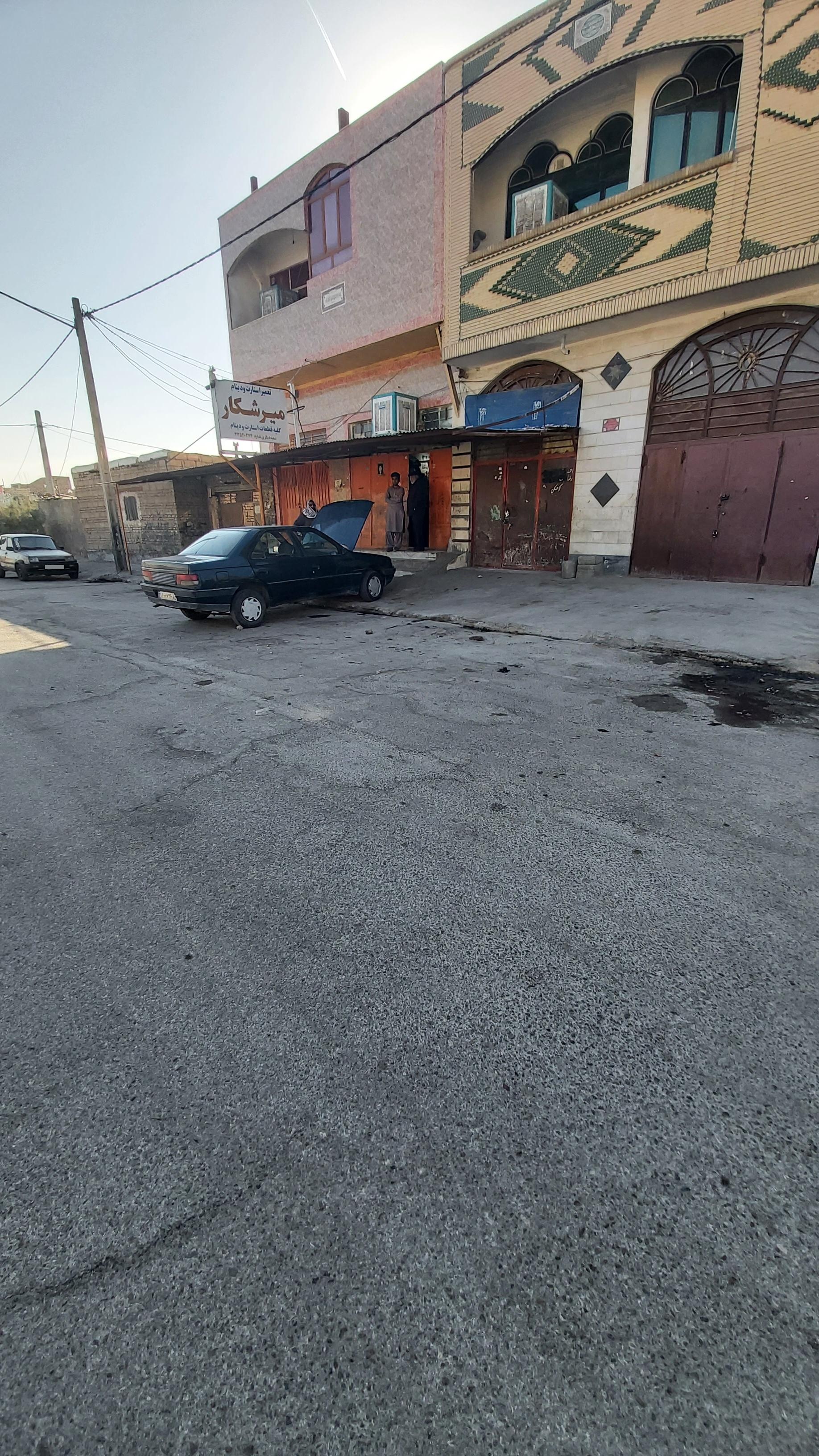 عکس تعمیر دینام میرشکار