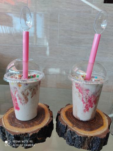 عکس بستنی سنتی شاندیز