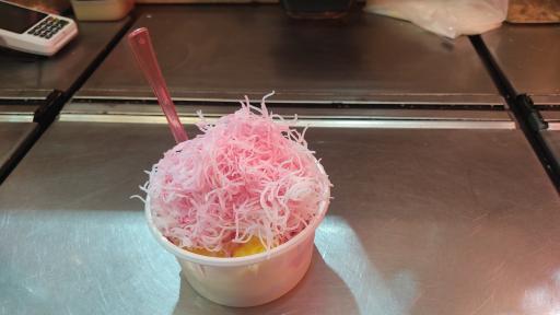 بستنی سنتی شاندیز