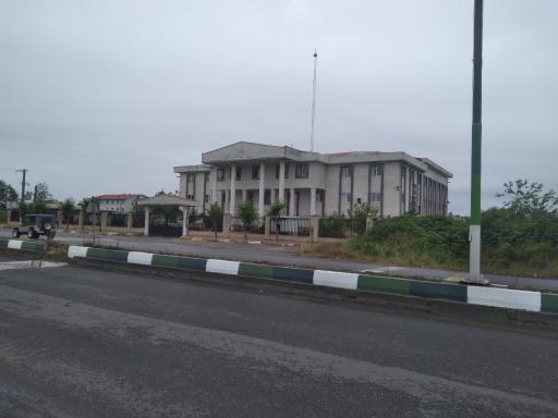 عکس دادگستری آستانه اشرفیه