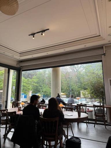 عکس کافه نولان