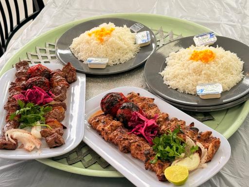 عکس رستوران بام بهشت