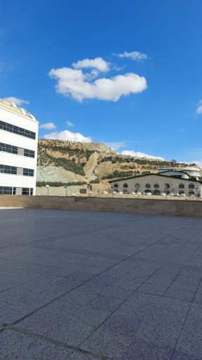 عکس دانشگاه آزاد اسلامی واحد علوم و تحقیقات