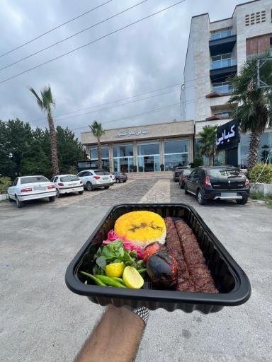 عکس کبابی عمو عظیم