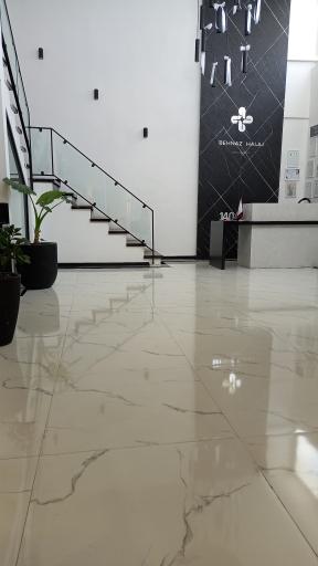 عکس آکادمی و سالن زیبایی بهناز حلاج