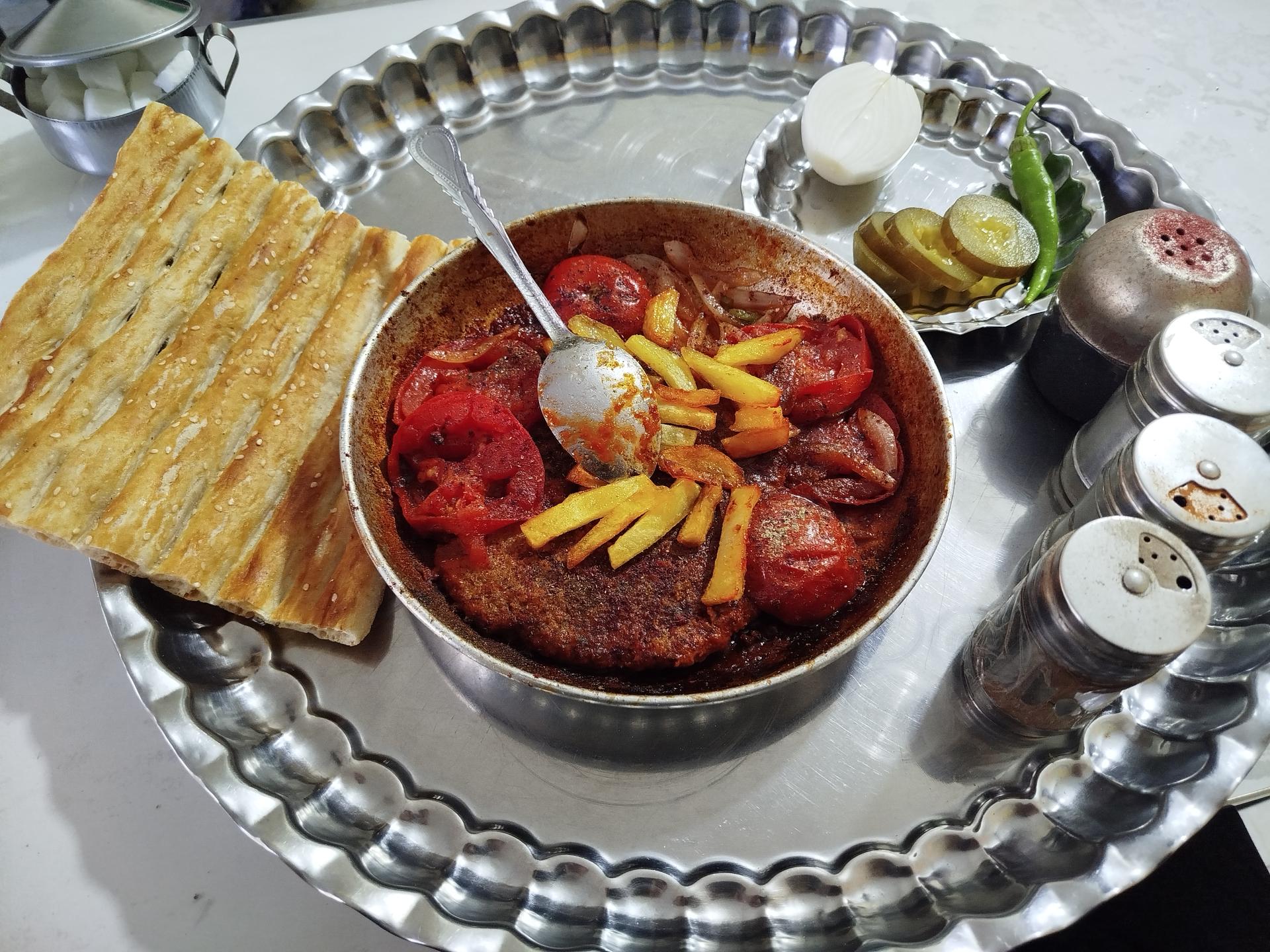 عکس چایخانه یاران