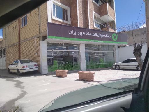 عکس بانک قرض الحسنه مهر ایران شعبه جونقان 