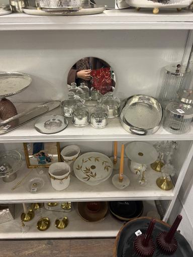 عکس کافه گالری سروناز