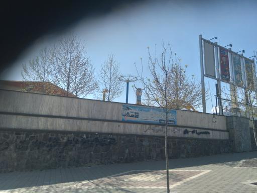 عکس شهربازی رنگین کمان همدان