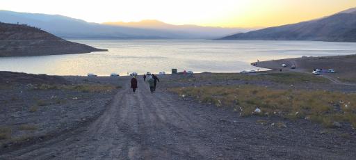 عکس جزیره دریاچه سد منجیل