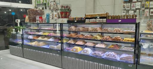 عکس کافه شیرینی دارچین 