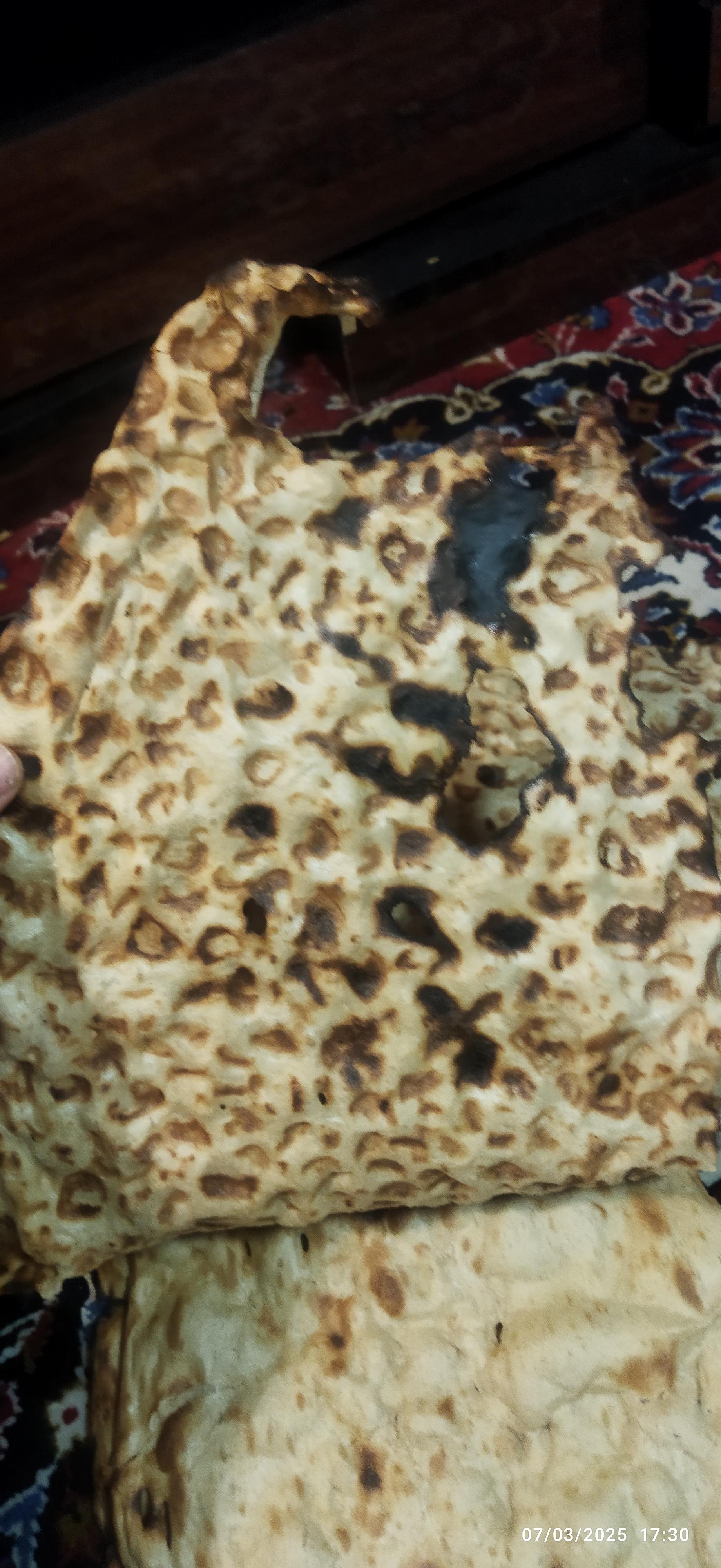 عکس نانوایی سنگک