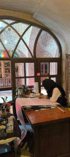 دفتر موسسه ی هنری طراحی قالی  نون ِ‌عِیْن