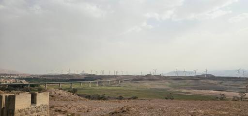 عکس جزیره دریاچه سد منجیل