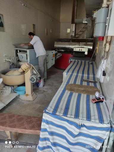 عکس نانوایی لواش احمد کاوند