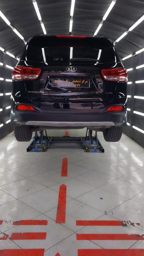 عکس تشخیص رنگ و کارشناسی فنی خودرو نوروزی 1