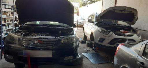 عکس تعمیرگاه آقای چین