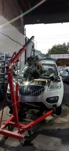 عکس تعمیرگاه آقای چین