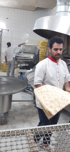 عکس نانوایی سبوسی نمونه( محمد پرنده )