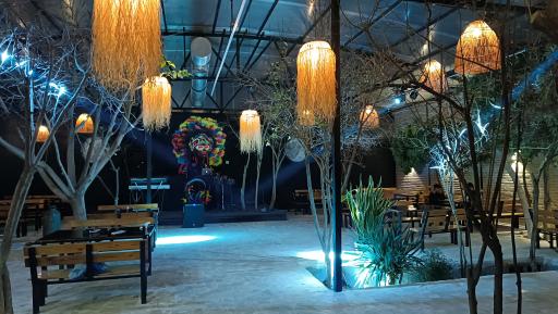 عکس کافه رستوران فرفری 