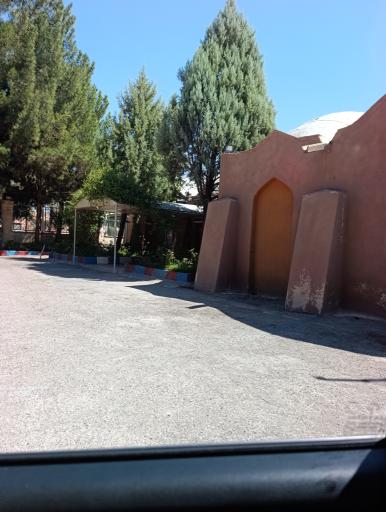 عکس هتل جهانگردی دامغان