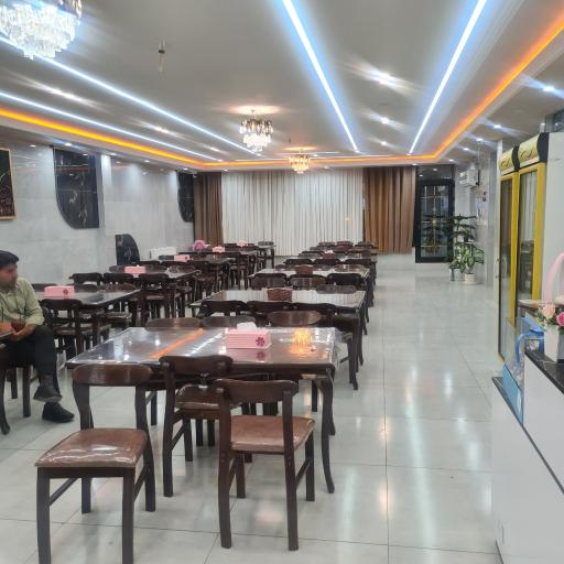 عکس رستوران دلفین