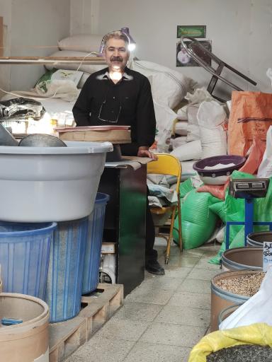 عکس دان فروشی قادری