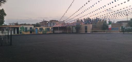 عکس دبیرستان نخبگان طاهباز