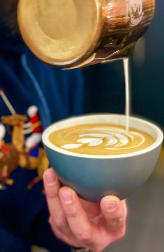 عکس کافه روسو