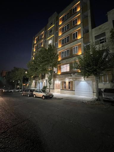 عکس ساختمان ۲۴