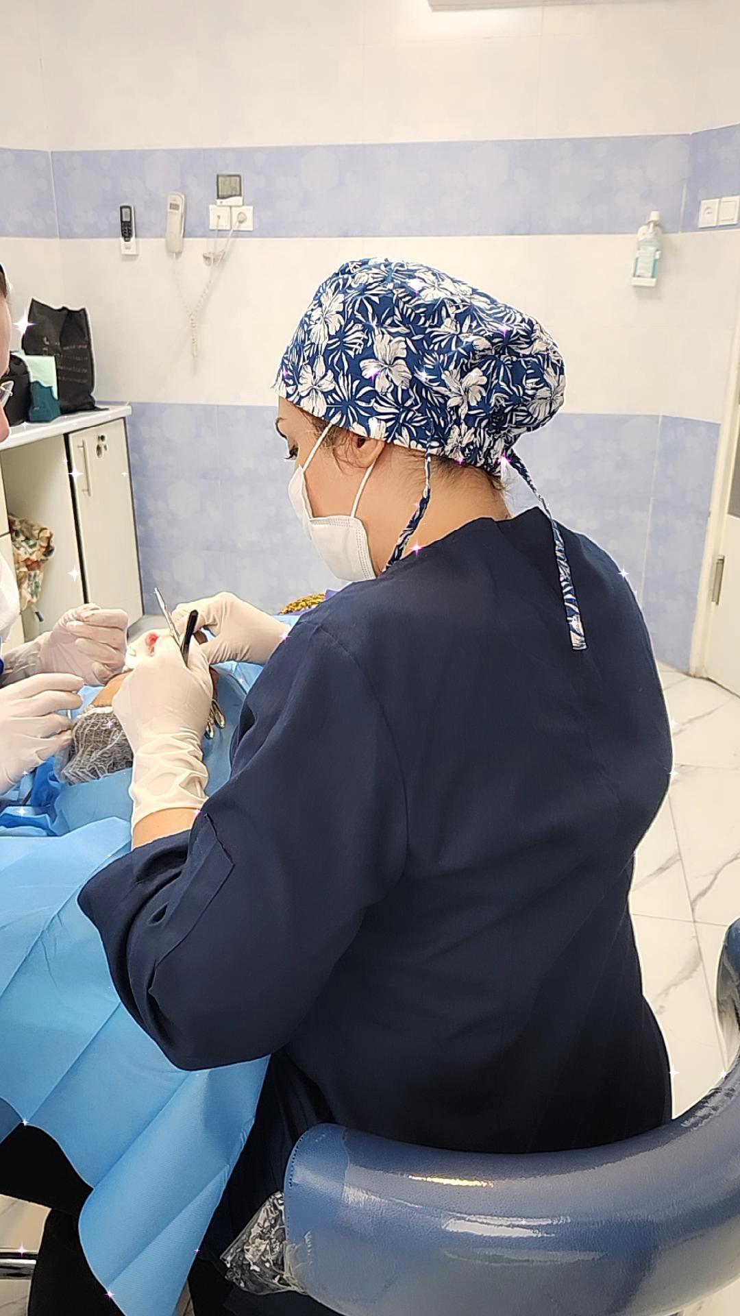 عکس دکتر راهله معین آرا