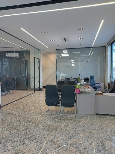 عکس بازرگانی رازگردان