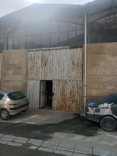 عکس کارگاه خدمات هنری طاولی