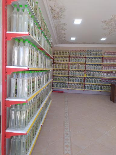 عکس فروشگاه گلاب ایران زمین