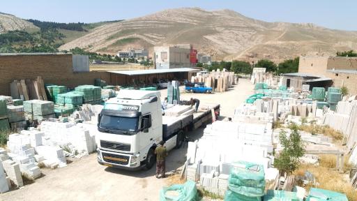 عکس بورس انواع سنگ کاشی و سرامیک حسینی