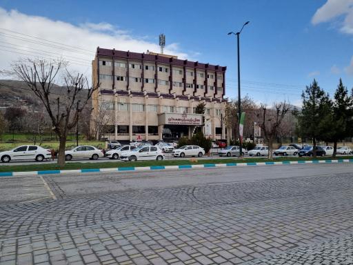 عکس هتل پارسیان همدان