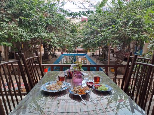 عکس هتل سنتی کهن کاشانه یزد