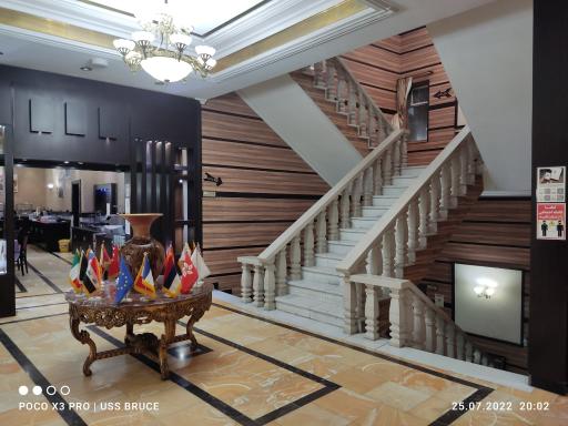 عکس هتل پارسیان همدان