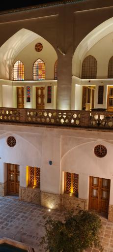 عکس هتل سنتی کهن کاشانه یزد