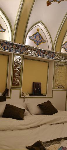 عکس هتل سنتی کهن کاشانه یزد