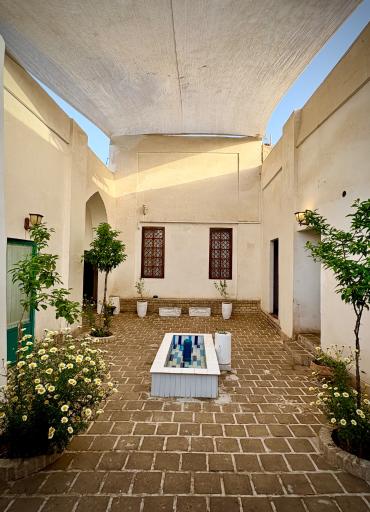 عکس عمارت آگر 