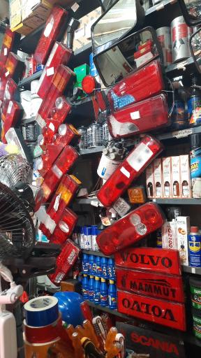 عکس لوازم یدکی ماشین سنگین نگین بندر