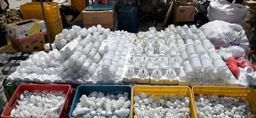 عکس تعمیر لامپ تخصصی مهندس لامپی