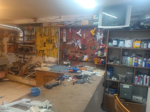 عکس تعمیرگاه و فروش قطعات تخصصی پکیج