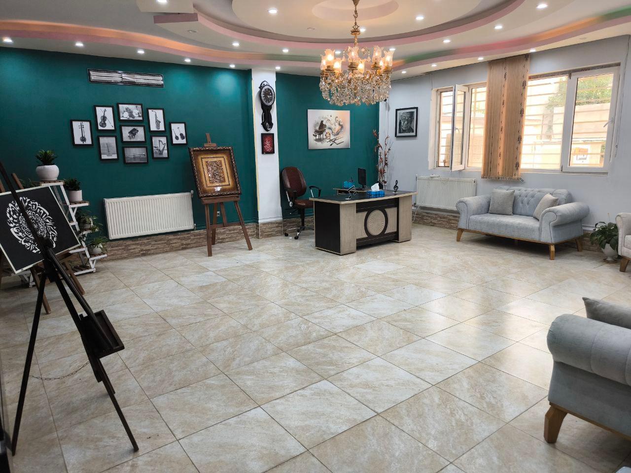 عکس آموزشگاه موسیقی نقاشی و خوشنویسی همسو