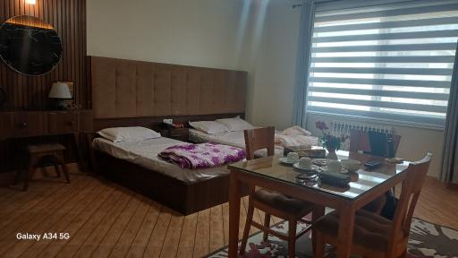 عکس هتل بهشت تالاب بندر انزلی