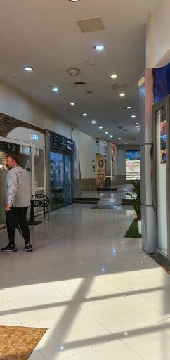 عکس مرکز خرید پارسیان