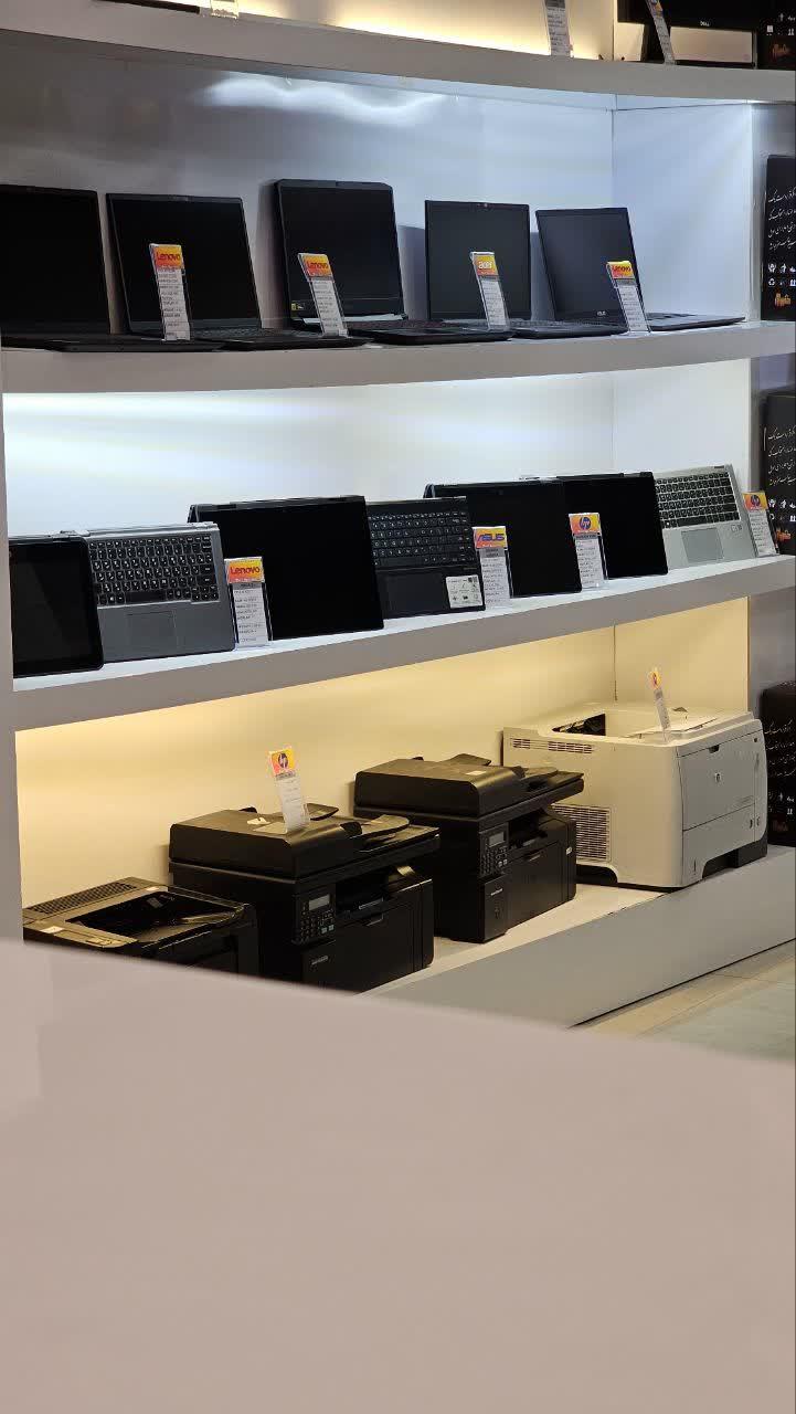 عکس فروشگاه لپ تاپ نور