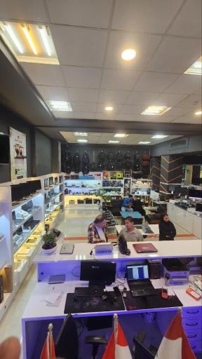 عکس فروشگاه لپ تاپ نور