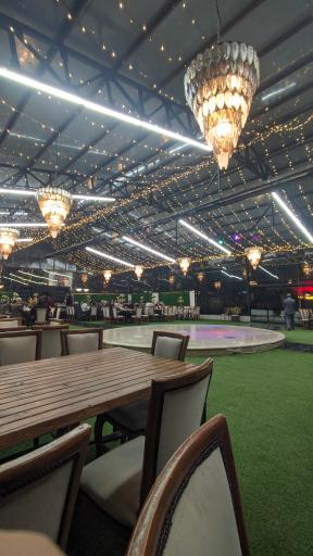 عکس باغسرای شمس